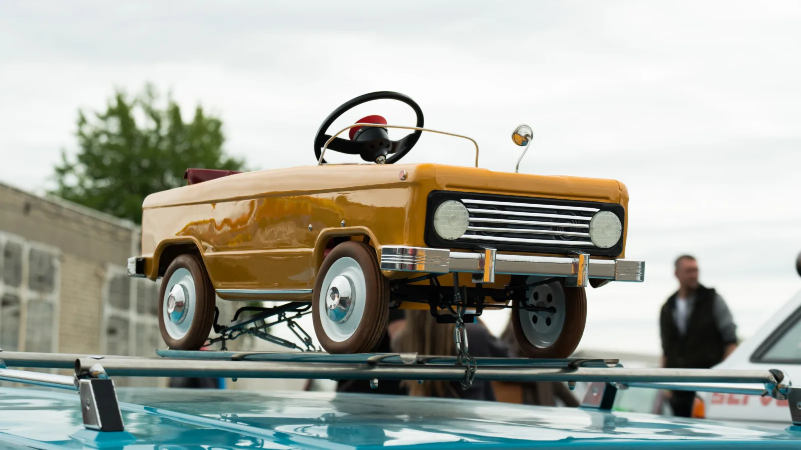 RETRO FEST