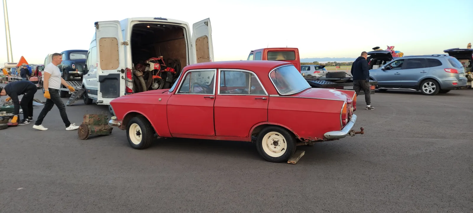 RETRO FEST