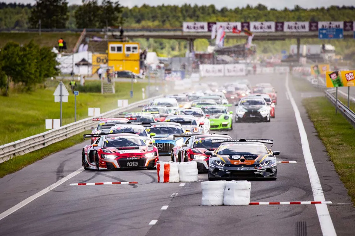 Aurum 1006 km powered by Hankook lenktynės 2027